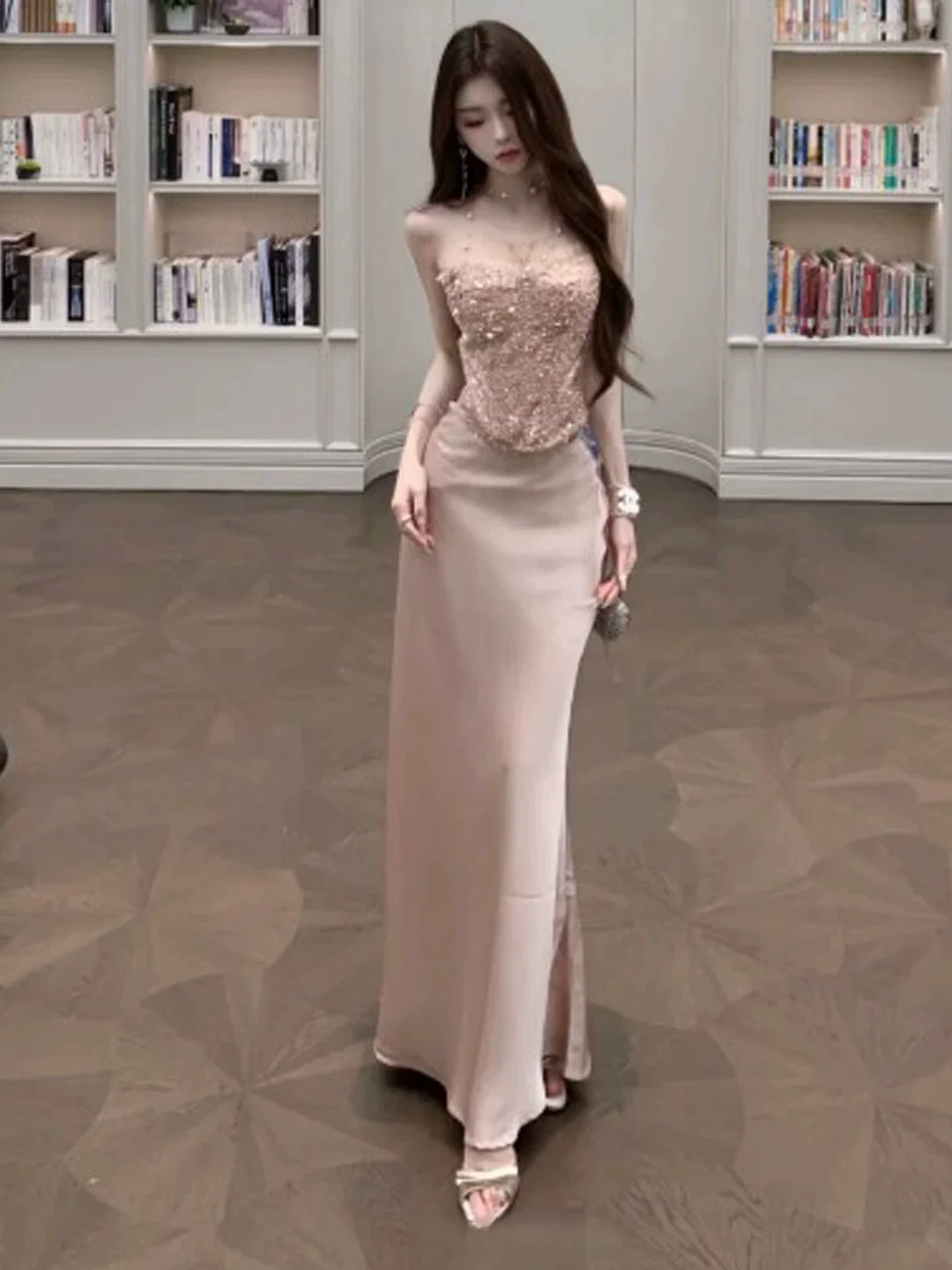 

Elegant Women's Fashion Set Light Luxury Sensation Women's Flavor Tube Top Skirt Two-Piece Summer Outfit Cotton Polyester