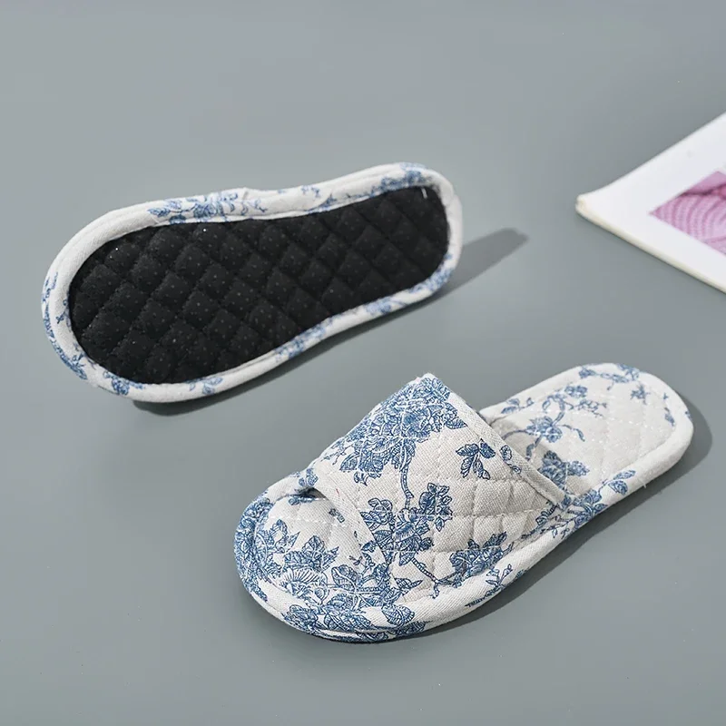 New Home Slippers Soft Cotton Floral Floor Shoes Fashion Lightweight  Antislip Indoor Slippers Bedroom Couple Slippers image 3
