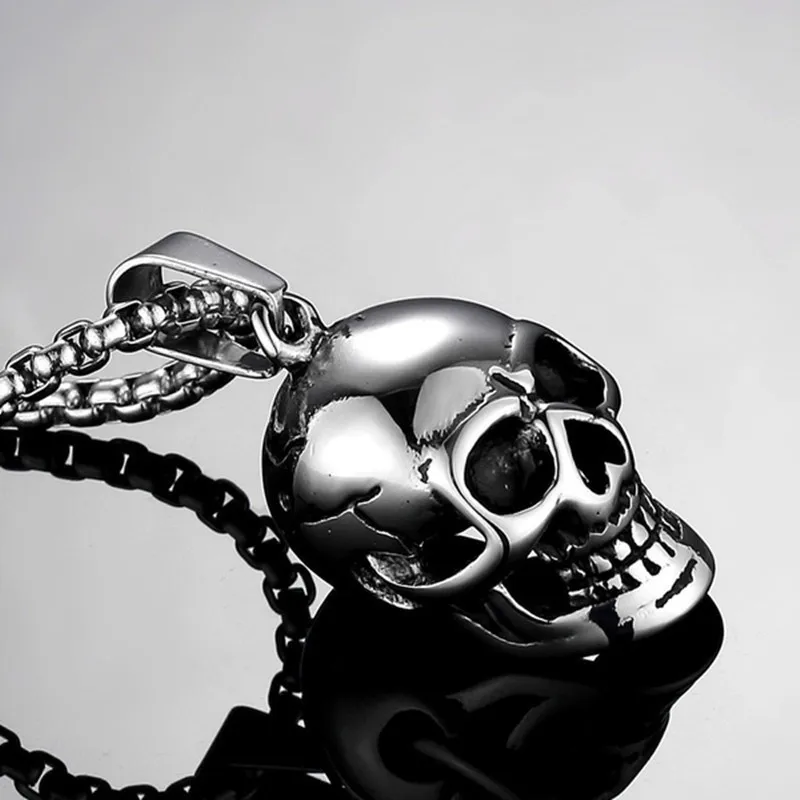 Vintage Punk Skull Biker Necklace Hip-Hop Rock Stainless Steel Simple Skull Pendant For Men Fashion Jewelry Gift Dropshipping