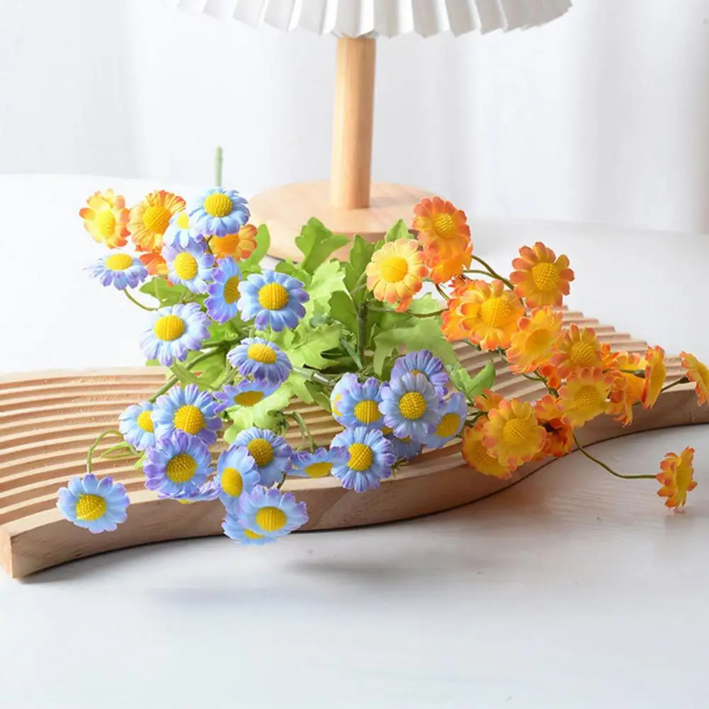 

Table Centerpiece Flowers Artificial Flowers 30 Heads Silk Chamomile Stems Pastoral Style Fake Blooms Wedding Wall for Events