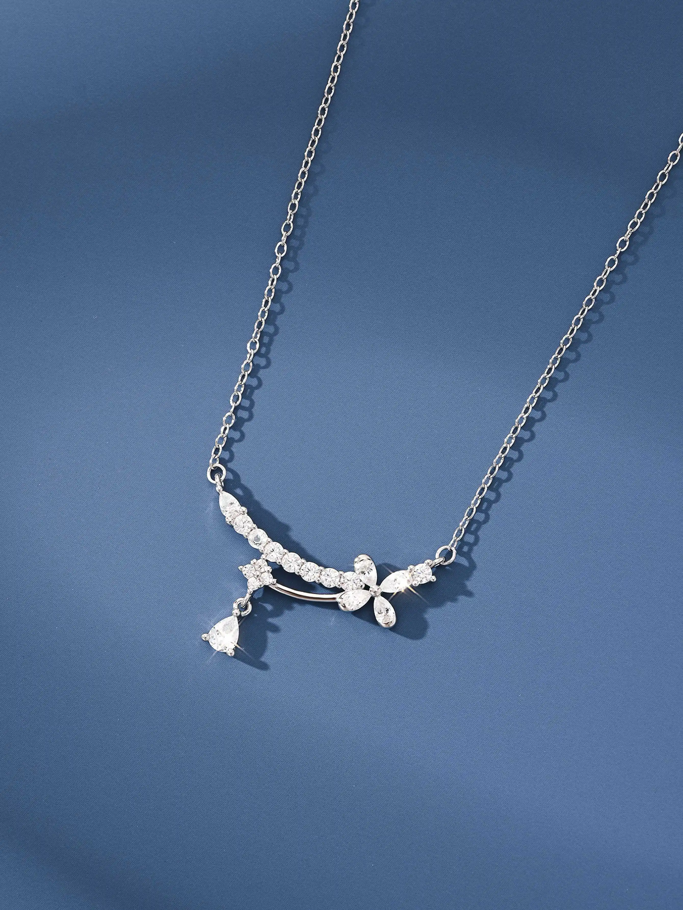 

Sweet Luxury Zircon Flower Water Drop Necklace - Exquisite Inlaid Design, 925 Silver Jewelry, Thoughtful Gift For Woman Holidays