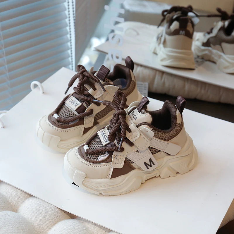 

New Ultra-light Children's Sports Shoes Autumn Waterproof Soft-soled Shoes Large-sized Children's Running Shoes