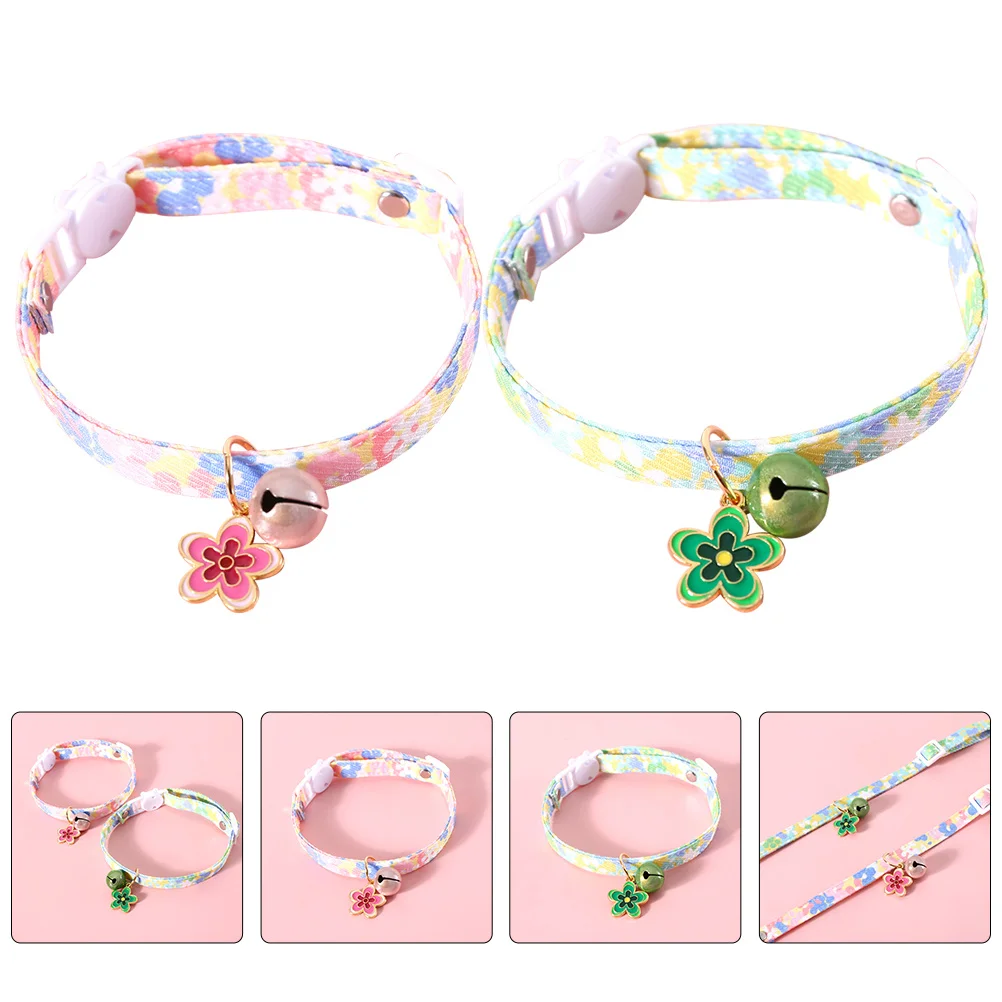 

2Pcs Cute Cat Collar with Bell Flower Print Adjustable Pet Collar for Small Dogs Kittens Decorative Outdoor Safety Buckle Design