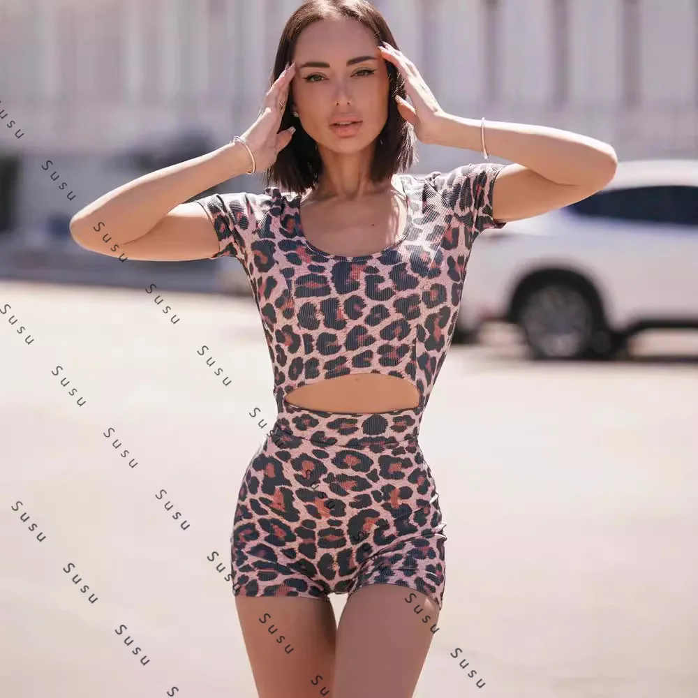 

2025 new summer women's clothing new fashion leopard print print sexy slim backless Spice Girls jumpsuit shorts tide