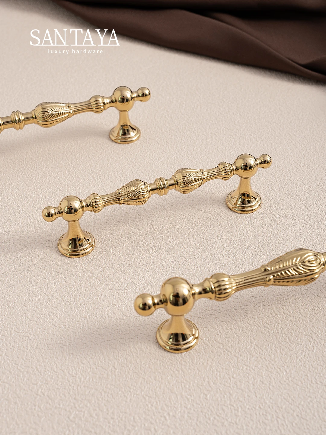 

Santaya Solid Gold Brass Handles European Luxury Kitchen Cabinet Pulls Furniture Drawer Knob Bedroom Wardrobe Pull