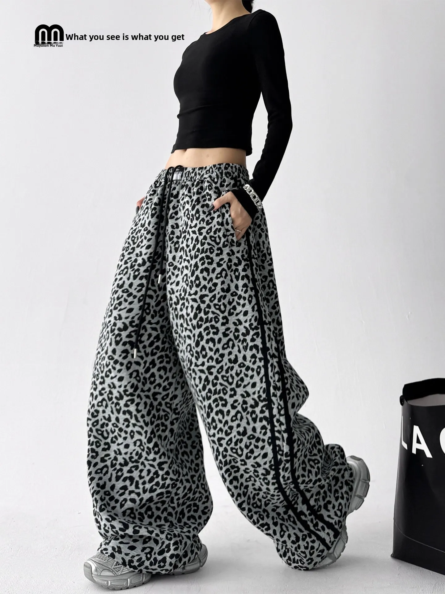 クラシックなデザインのヒョウ柄ハイウエストワイドレッグカジュアルパンツ女性の春秋のファッション新しいスタイル学生ストリートダンスパンツ