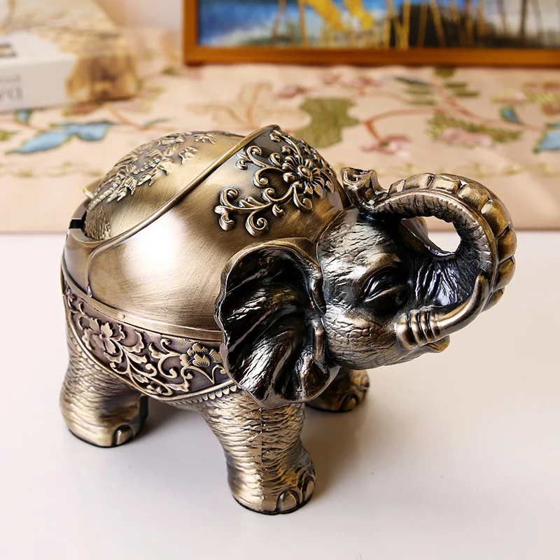 New European Creative Retro Elephant Ashtray Spherical Metal Ashtray with Lid Office Home Living Room Decoration