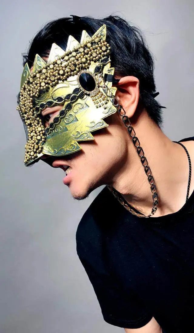 

Original Exaggerated Gold Lace Punk Rivet Fashion Party Mask, Men's Mask, Halloween