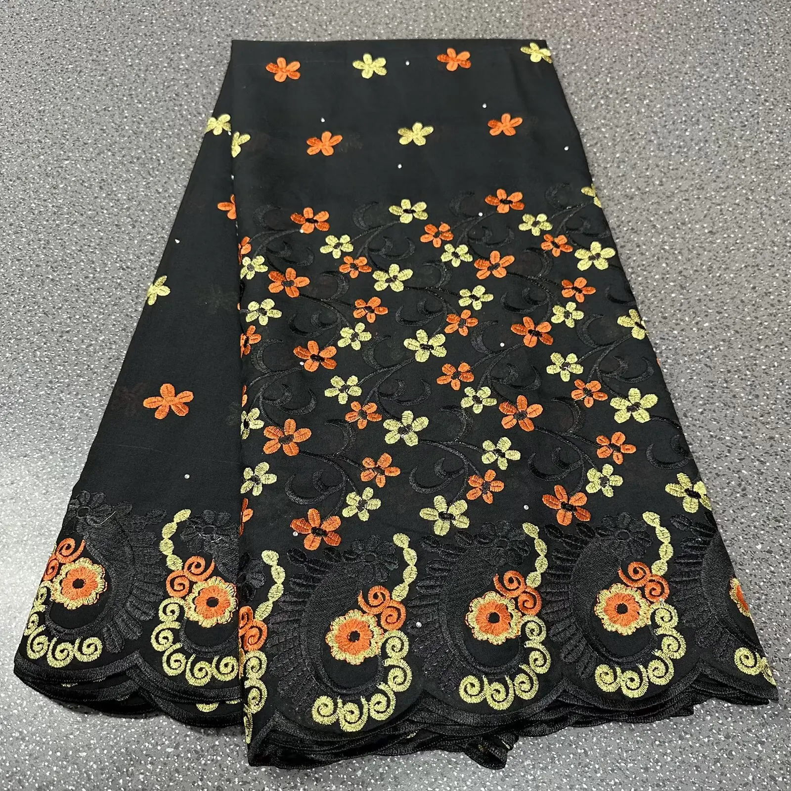 

Нигерия, хлопковое кружево с вышивкой для мужчин и женщин, 5 ярдов, швейцарская вуаль, африканская 100% хлопковая кружевная ткань, 2021, высокое качество