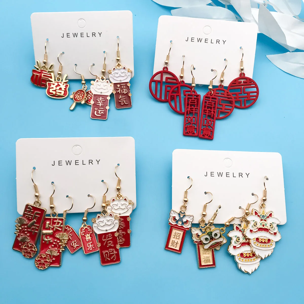 3pairs/Set Chinese Styles New Year Auspicious Cartoon Dragon Pattern Pendant Drop Earrings For Women Festive Ear Jewelry Gift