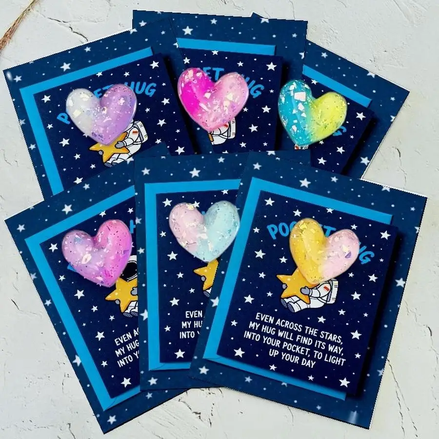 1/5/10/20/50/100pcs  Acrylic Resin Cute Heart Dog Pocket Hugs, Mini Decorative Animal Encouragement Cards for Family, Friends, a