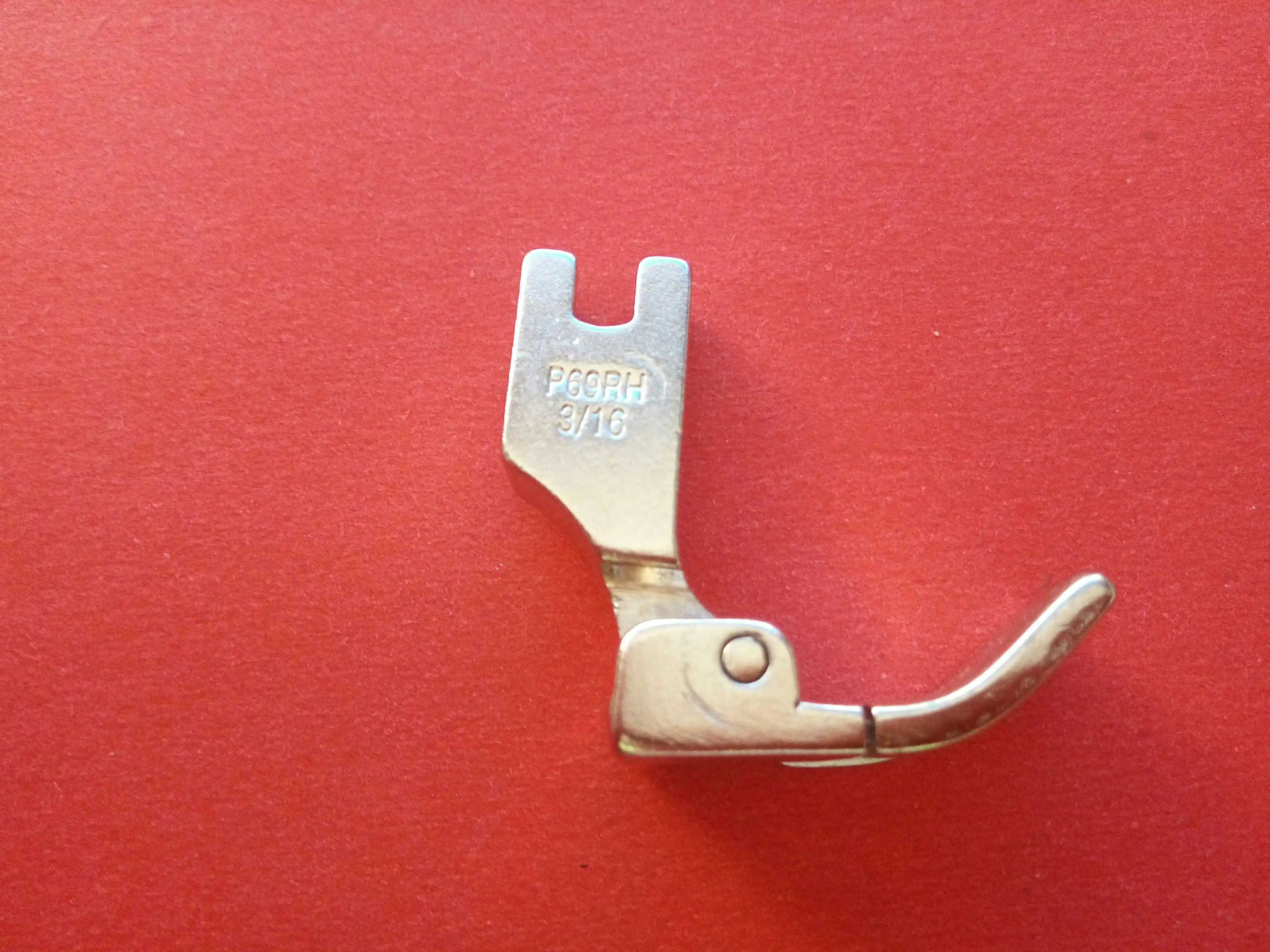 Industrial Sewing Machine P69rh Rope Presser Foot Drawstring Presser Foot Bag Rope Presser Foot Embedded Rope Presser Foot P69lh