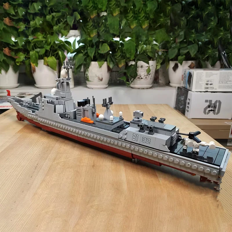 ミリタリーシリーズのモデルブロック,軍艦,卓上装飾,クリスマスプレゼント,子供のおもちゃ,DIY,001a,1:552, 1359個,xb06028