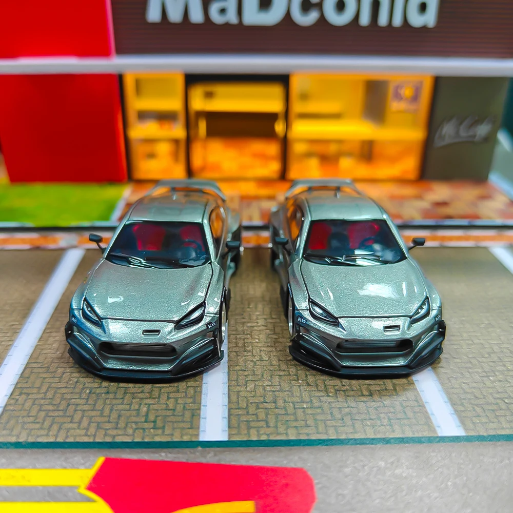 2PCS POP RACE 1:64 PANDEM GR 86 Carbon Edition Legierung Auto Modell Sammlung Geschenk Spielzeug (Keine box)