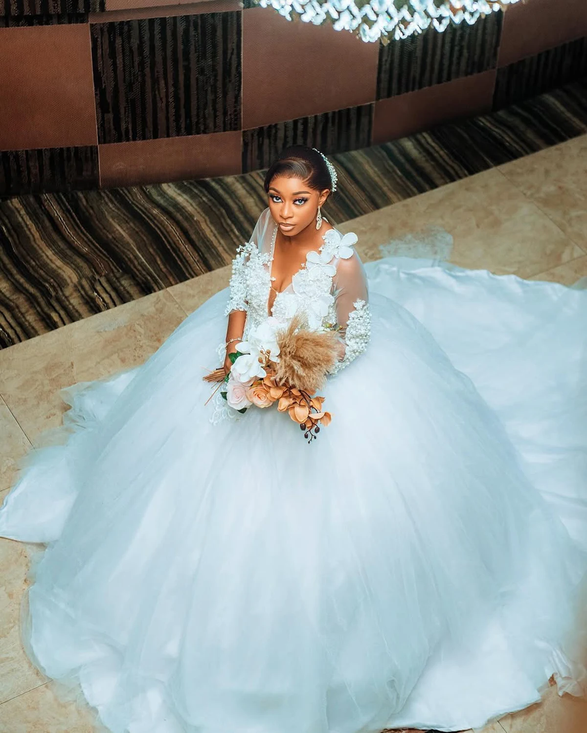 تخصيص الخامس الرقبة اليدوى اللؤلؤ الثقيل يزين فستان الزفاف Vestidos Noivas Ballgown 3/4 كم طويل فستان زفاف #5