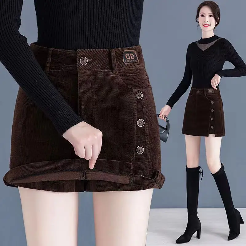 

Элегантные вельветовые шорты с высокой талией и пуговицами, весенне-осенние универсальные винтажные шорты трапециевидной формы больших размеров, повседневная модная женская одежда