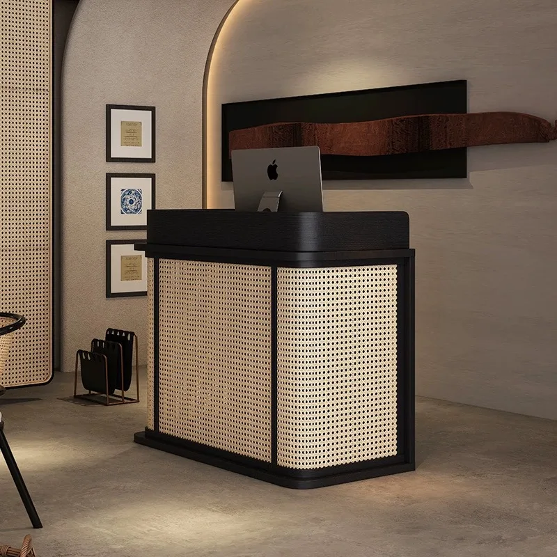 Bed and breakfast Rattan Wabi **** Windkasse Seite Shop kleine Rezeption Catering Shop Eingang Informationsschreibtisch Rezeption de