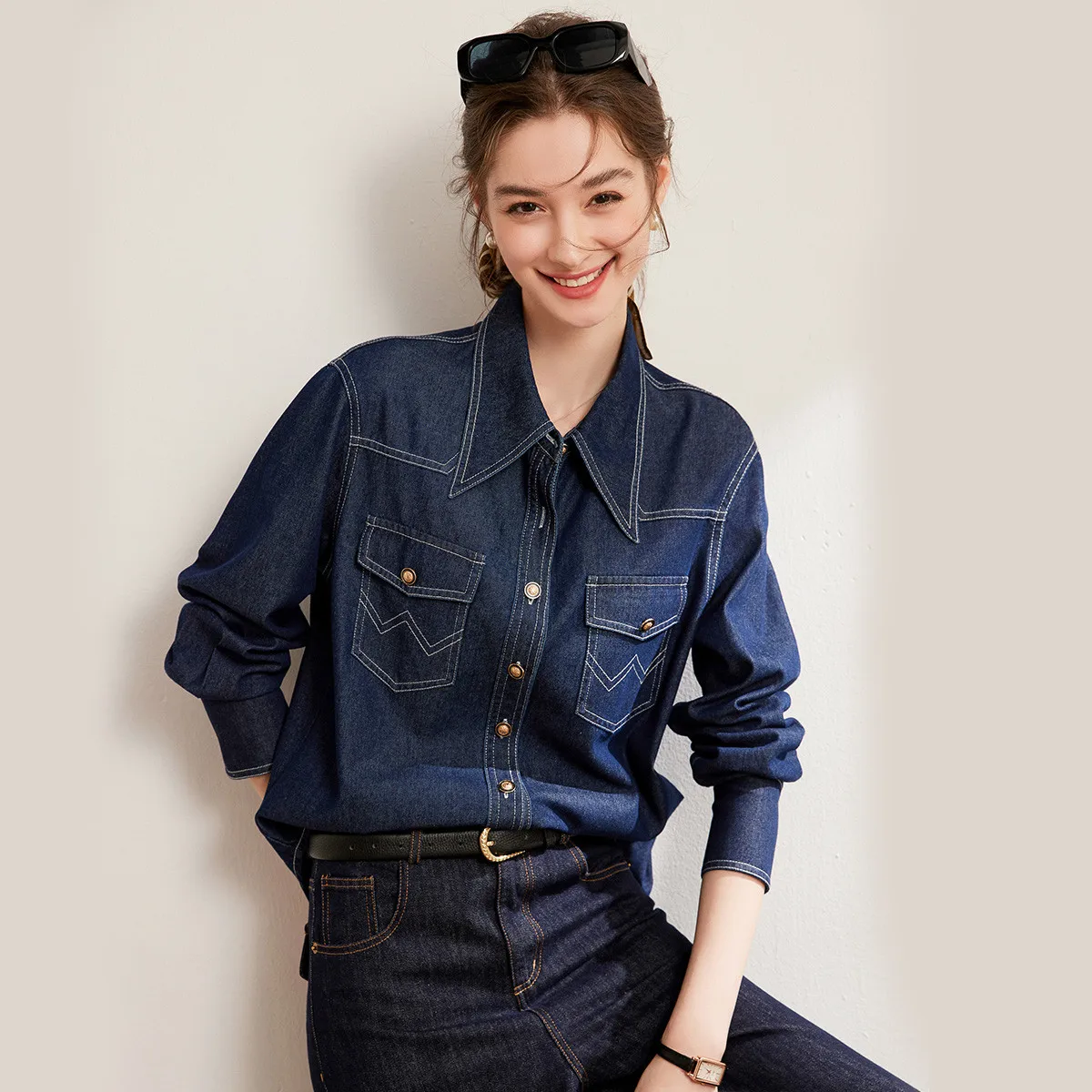 LOUIS YAO Nieuwe Retro Kleur Contrasterende Denim Shirt 2025 Lente Tops Heldere Draad Single Breasted vrouwen Lange Mouwen blouses