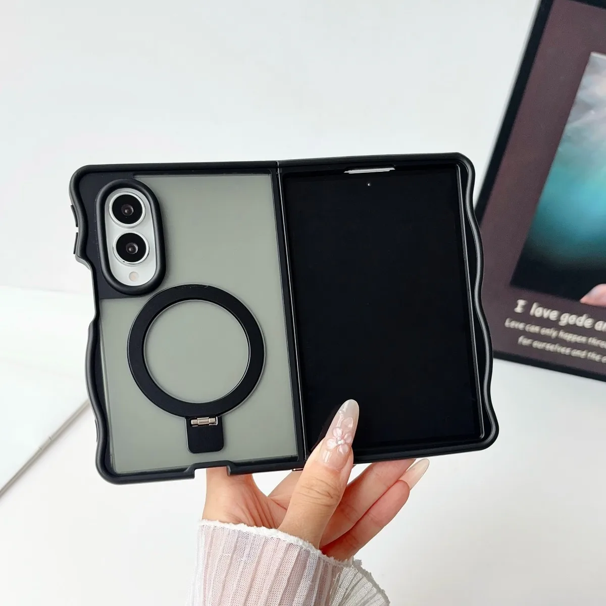 360° Magnetisch Drehbarer Ringhalter Handyhülle für Samsung Galaxy Z Fold 8 7 6 Fold8 Ultra Wave Curly Mattierte Durchsichtige Hülle