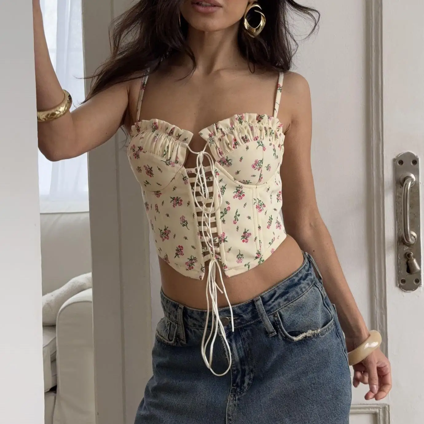 

Y2K Sleeveless Corset Crop Tops Women Front Lace Up Tank Top 2025 Summer Chic Straps Corsets Bustier Camisole Clubwear Sexy Vest