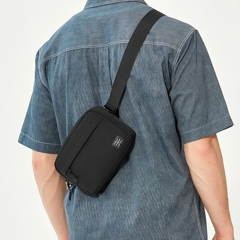 Fashion Shoulder Crossbody Bags for Man 2025 New Small Waterproof Men's Chest Bag Designer Sling Sports Moto Male Handbags Black