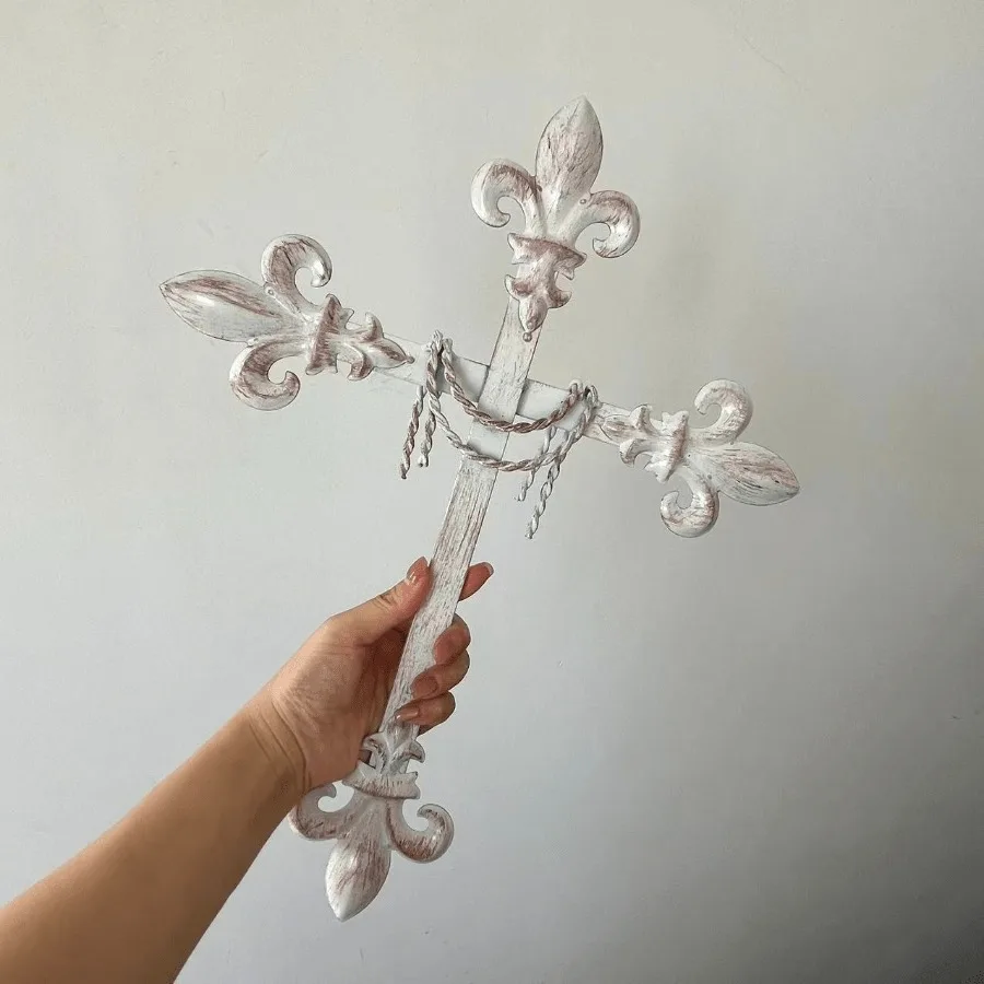 Retro iris cross wall hanging decoration aisle corridor wall decoration auction props Easter atmosphere embellishment