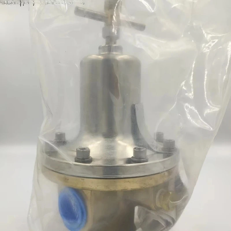 Heavy - Duty LNG Gas Line Regulator 1786 Series - Medical Oxygen Pressure Reducing Valve Stabilizing Structure