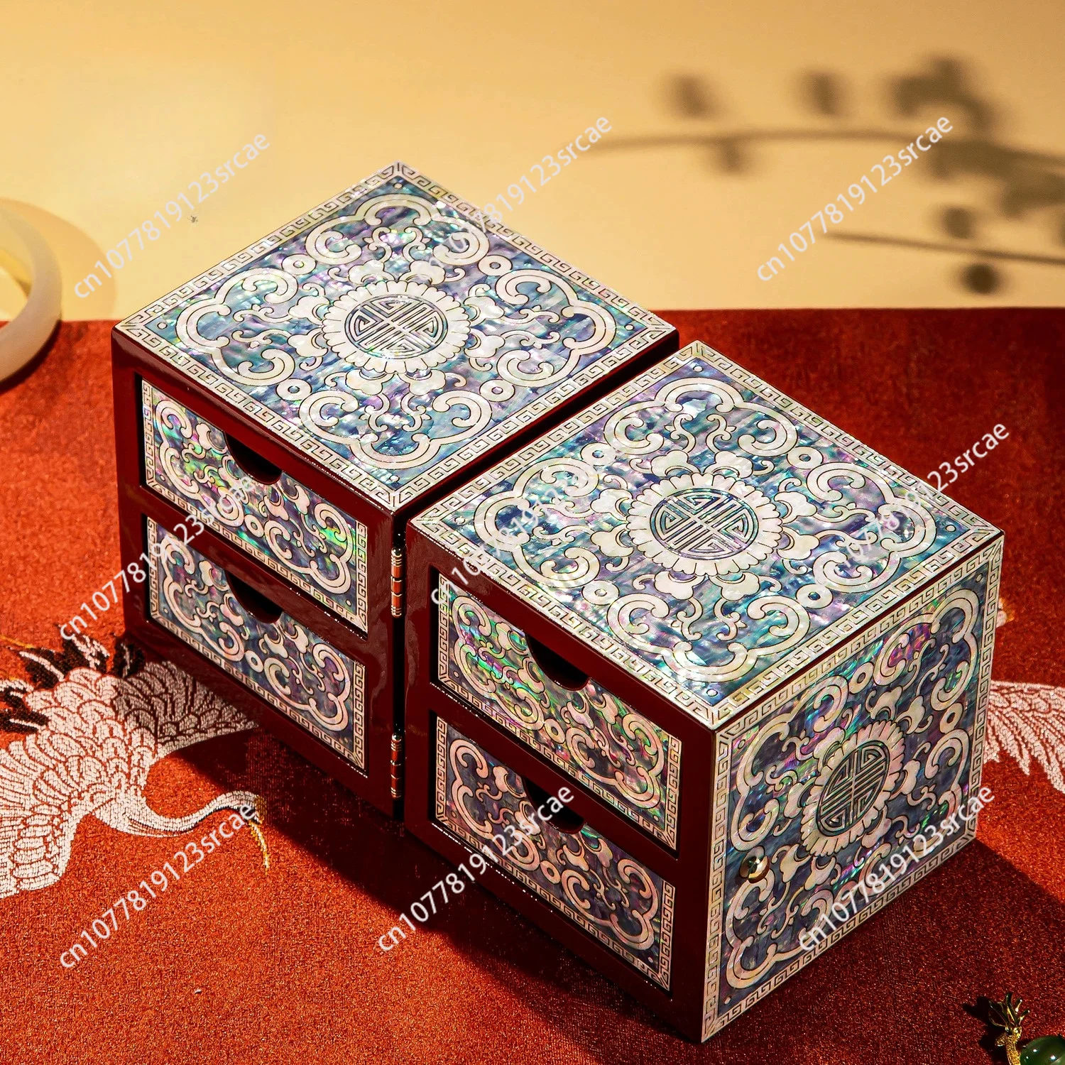 Luodian lacquer jewelry box, holiday birthday gift, antique wooden makeup box, exquisite shell carving jewelry box.