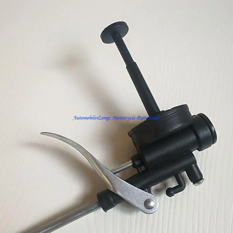 

H7BD 250ml Oil Can Plastic Hose Refueling Pot High Pressure Oiler Grease