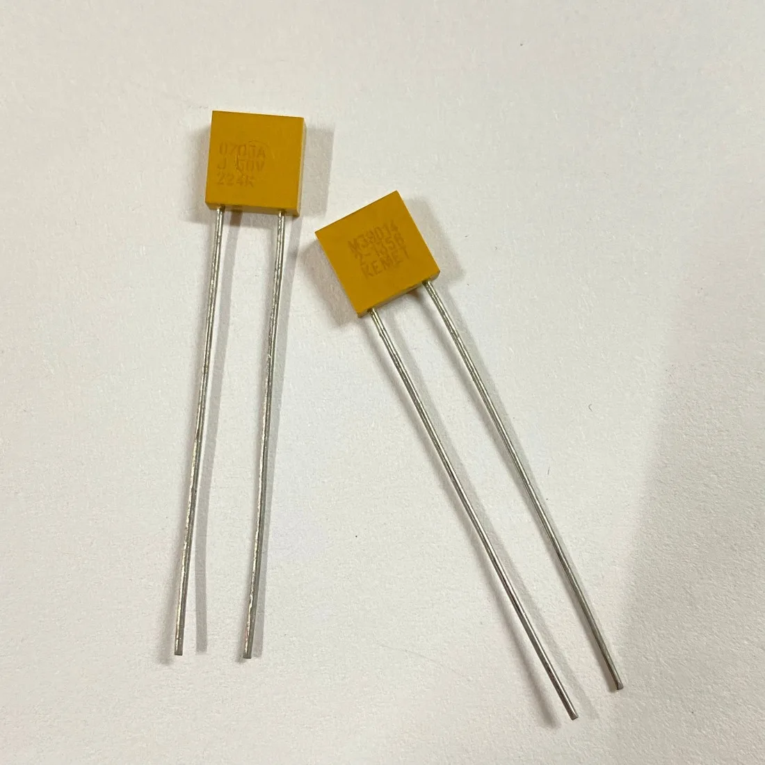 15PCS/M39014/02-1356 50V0.22UF ceramic monolithic capacitor C062T224K5X5CS