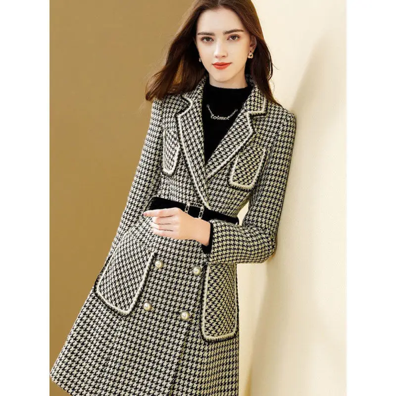 

2022 New Autumn Winter Women Slim Long Plaid Wool Blends Jacket Kpop Big Name Double Button Coats with Waist Belt Lady Outerwear