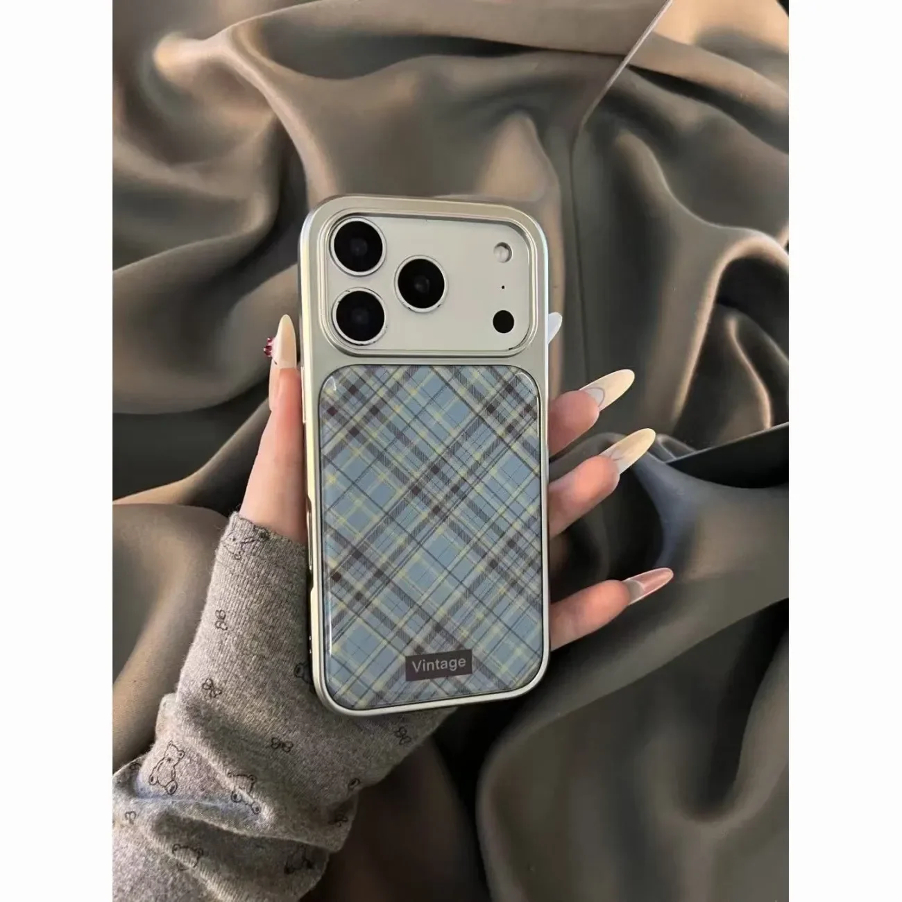 Japanese and Korean Ins Retro Blue Brown Checkered Fashion Phone Case For iPhone 17 16 15 14 13 12 11 Pro Max Plus Y2K Cover view 3