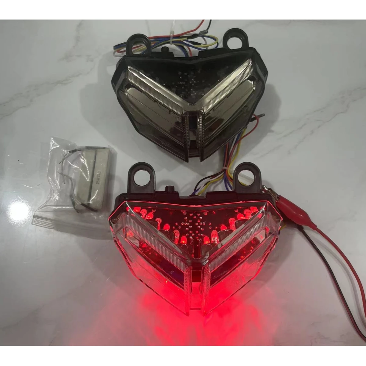 

For DUCATI 848 2008-2014 1098 1198 2007-2013 Rear Tail Light Brake Turn Signals Integrated LED Light