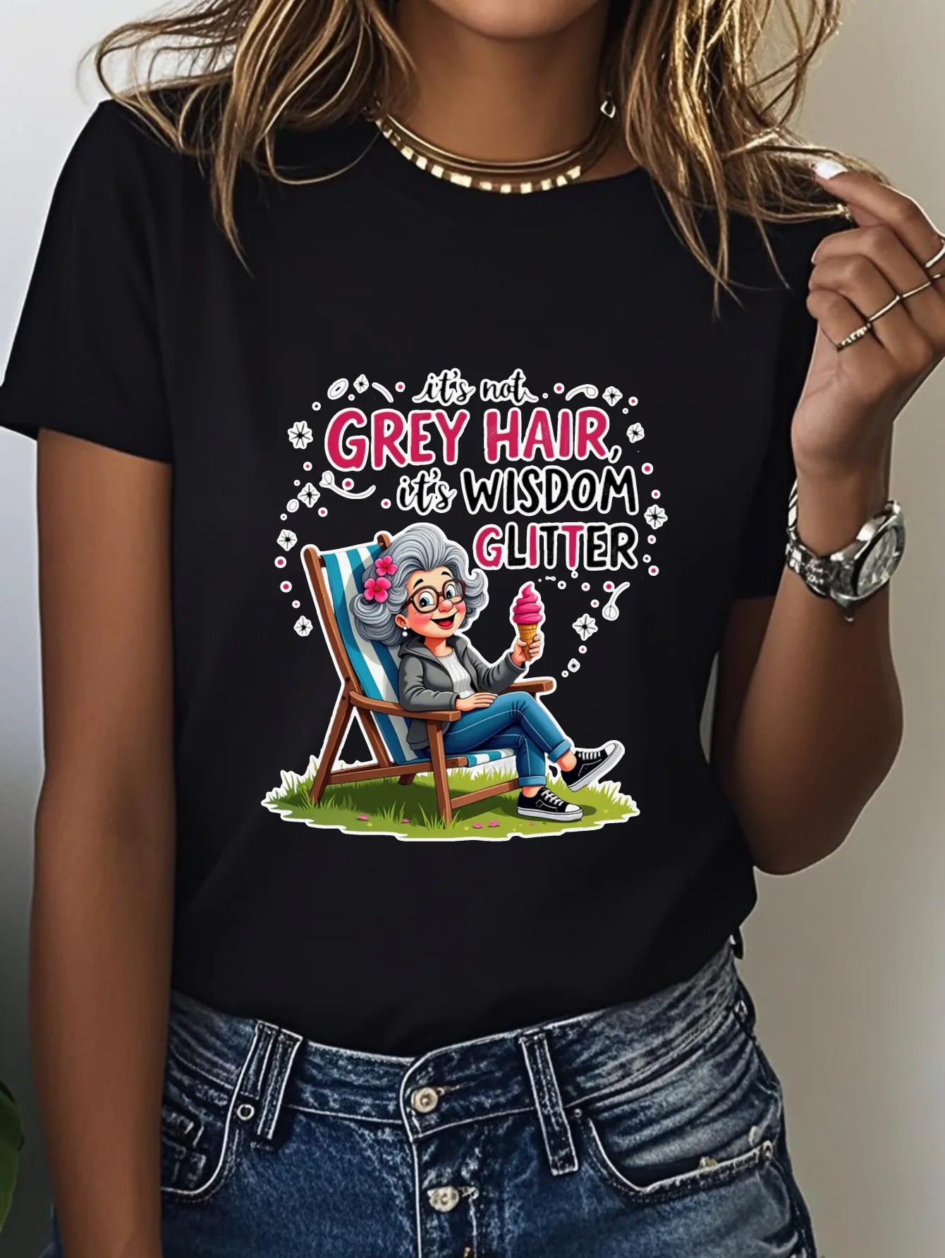 

Breathable Short Sleeve Round Neck Casual Top Grey Hair Wisdom Glitter Print with Floral Design Aesthetic Clothes Casual