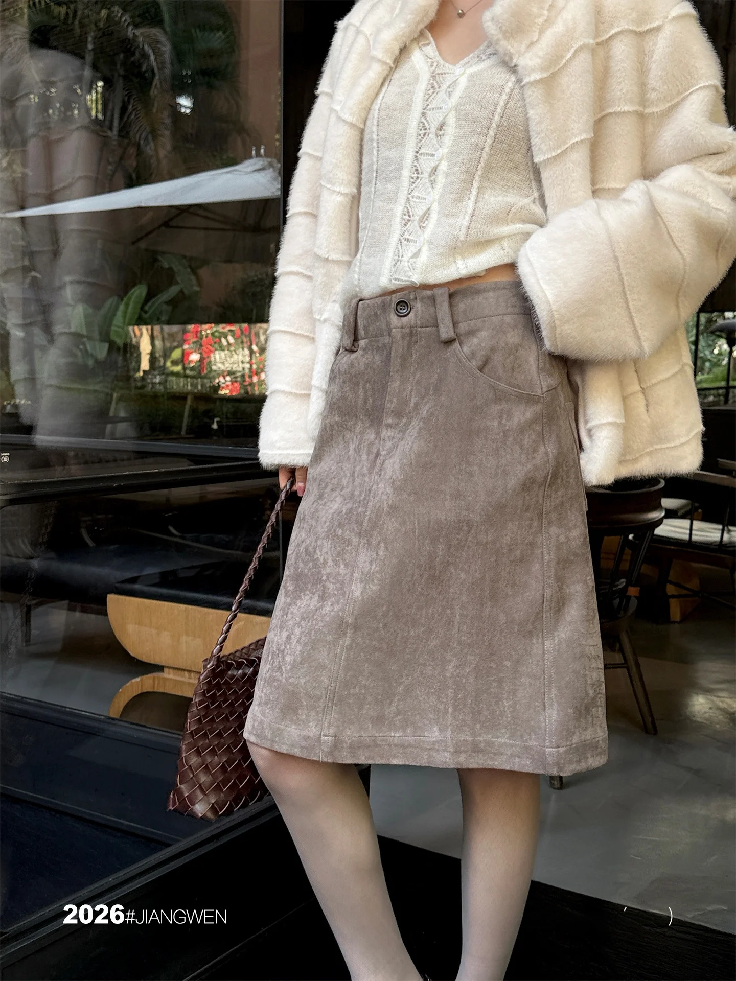 

Женская замшевая юбка миди с высокой талией, прямого кроя, универсальная, стройнящая, зимняя, новая, модная, повседневная, из полиэстера