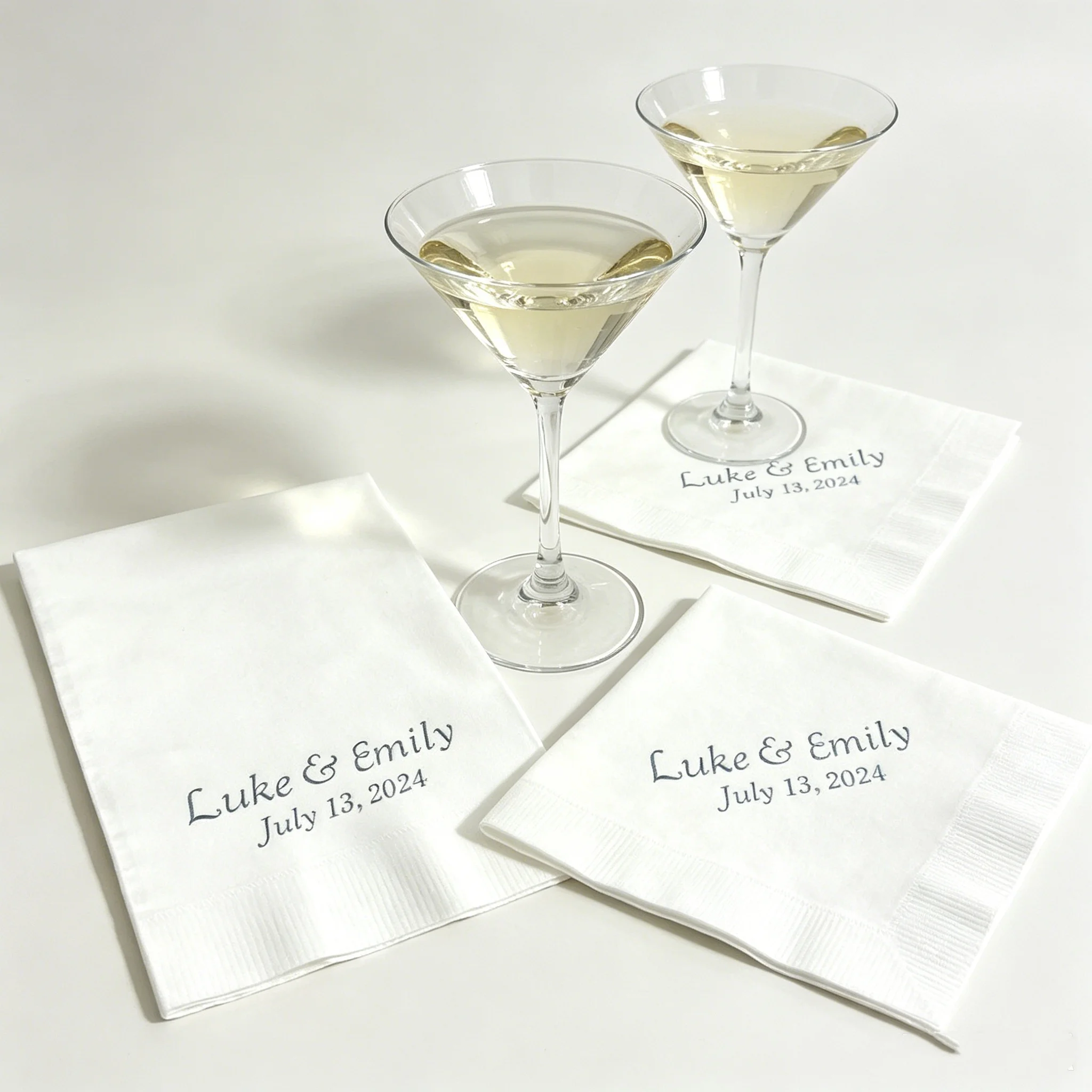 

50pcs Custom Silver Foil Wedding Napkins, Personalized Couple Names & Date Printed Disposable Beverage & Dinner Napkins for Brid