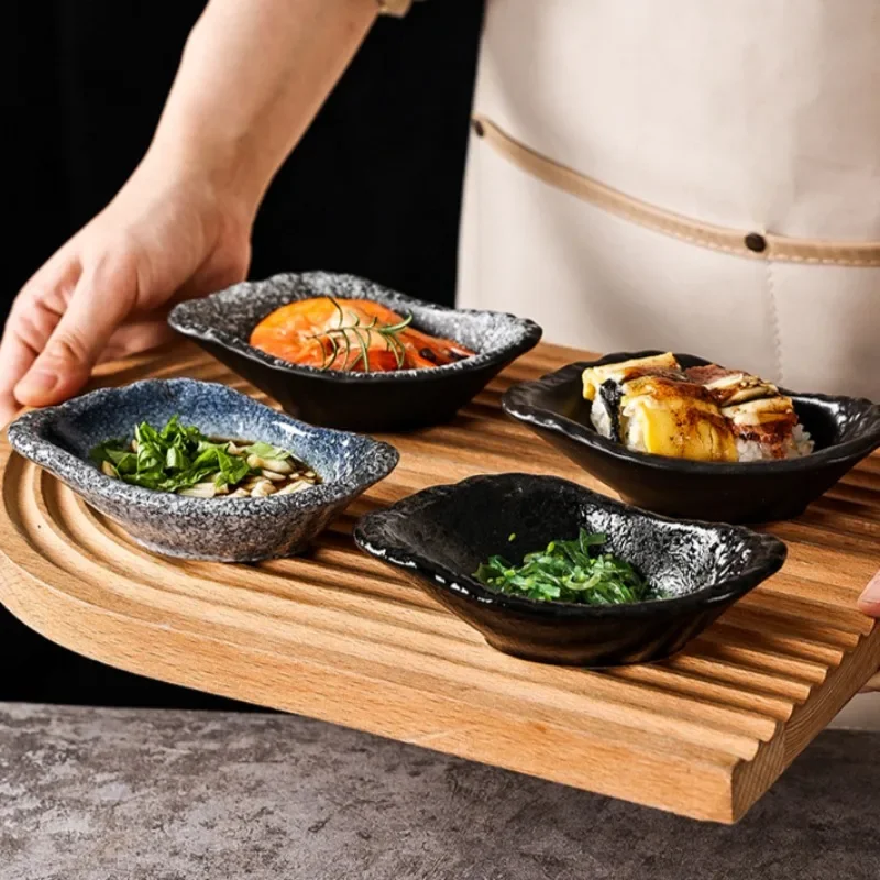 Japanese Retro Ceramic Seasoning Dish Clay Creative Oyster Shape Snack Wasabi Soy Sauce Plate Home Kitchen Supplies Tableware