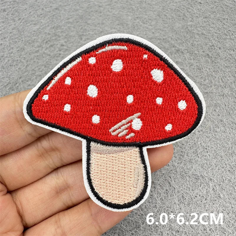 Rote Früchte Stickerei Patches Cartoon Kleidung Aufkleber DIY Eisen auf Patches für Kleidung Applikationen Jacke Jeans Streifen – Detail 6