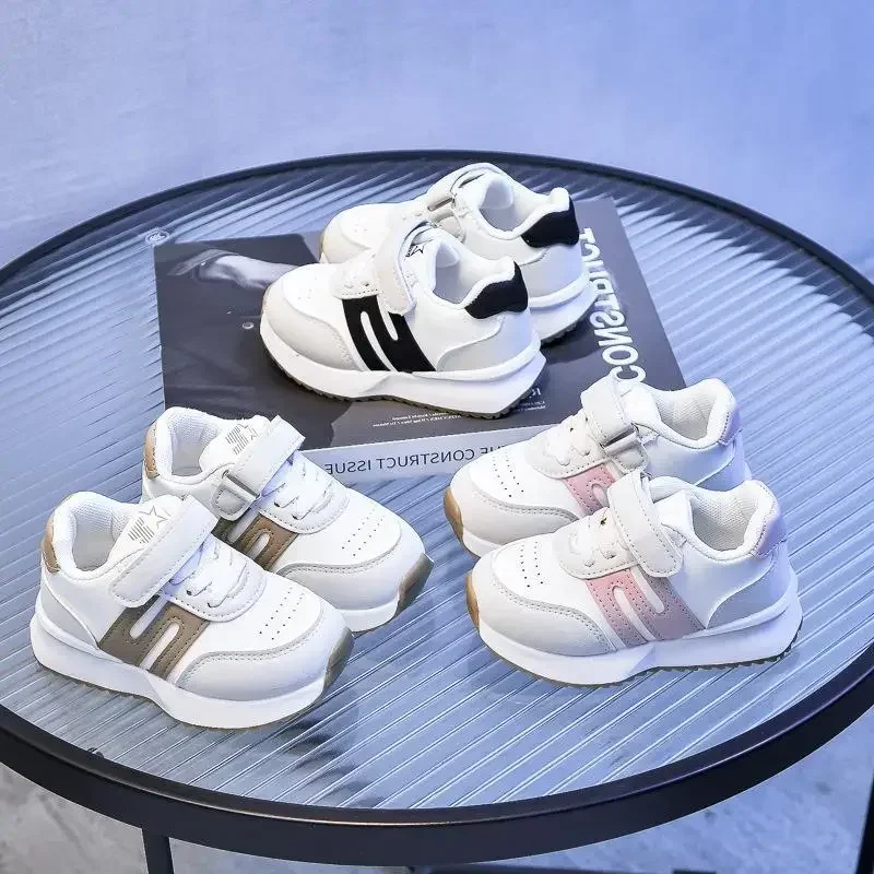 

Новые модные повседневные кроссовки для детей, спортивная обувь с круглым носком, на липучках, с мягкой подошвой, толстой подошвой, для улицы, нескользящие.