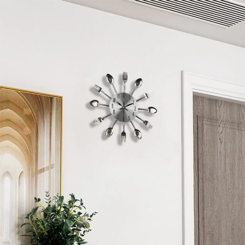 Household Decoration 3D Spoon Fork Wall Clock Modern Removable Cutlery Wall Clock Mute Multifunctional Metal Clock Kitchen