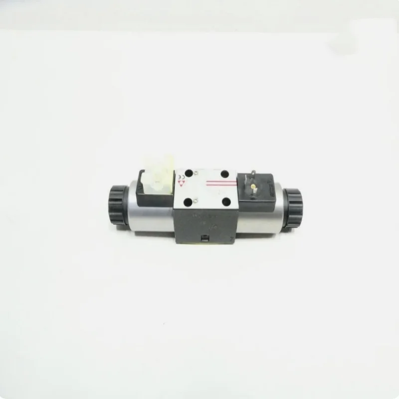 

Brand new original electromagnetic directional control valve SDHE-0711 DC 10S SDHE-0711-X24DC SDHE-0630/2 DC 10S