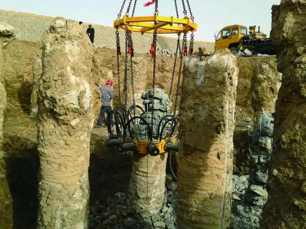 Concrete Hydraulic Pile Cutting Breaker Pile Breaker Pile Cropper for Foundation Engineering