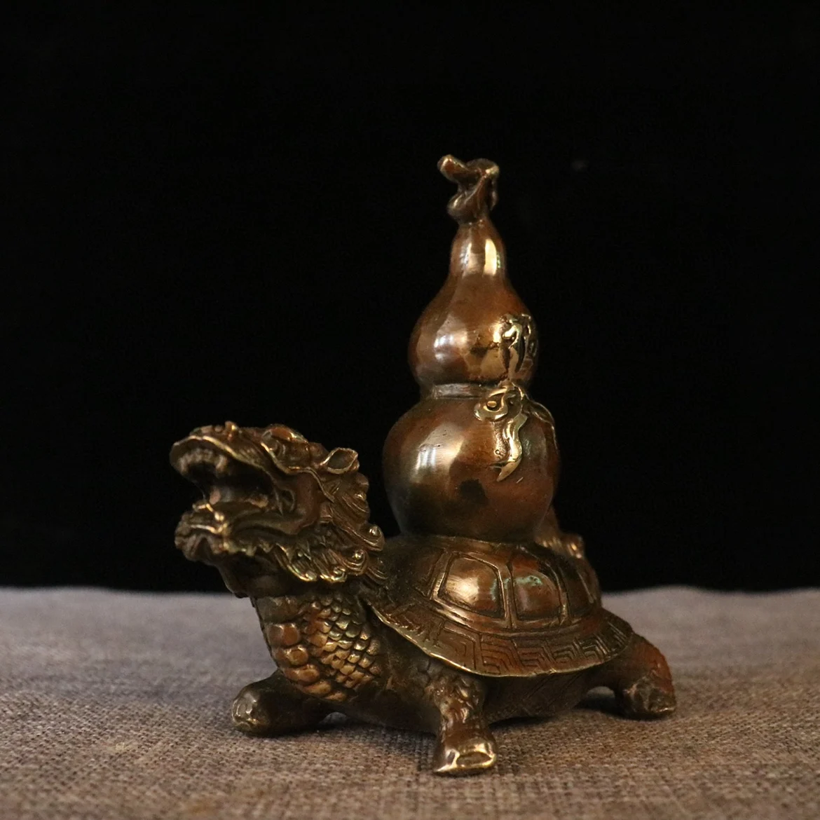 Pure copper dragon turtle, gourd, fortune, wealth, dragon head, turtle boss, divine beast, living room, wine cabinet, office