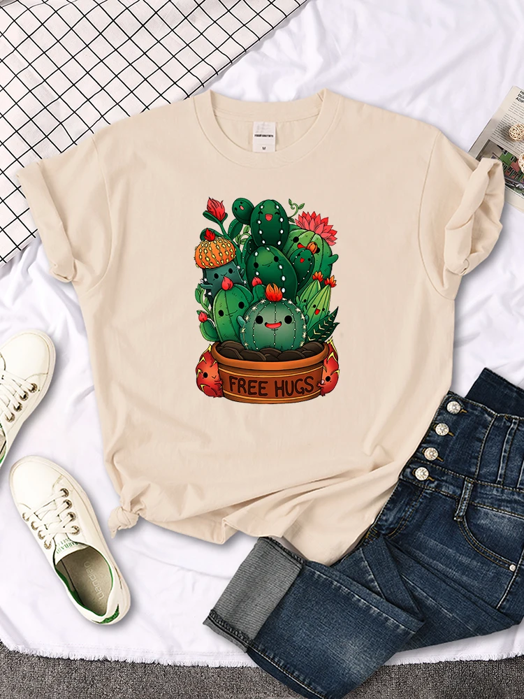 Cute Plant Cactus Free Hugs Funny Kawaii Print Female T Shirts Cartoon Style Tops Oversize T Shirts Summer Loose Female T Shirt