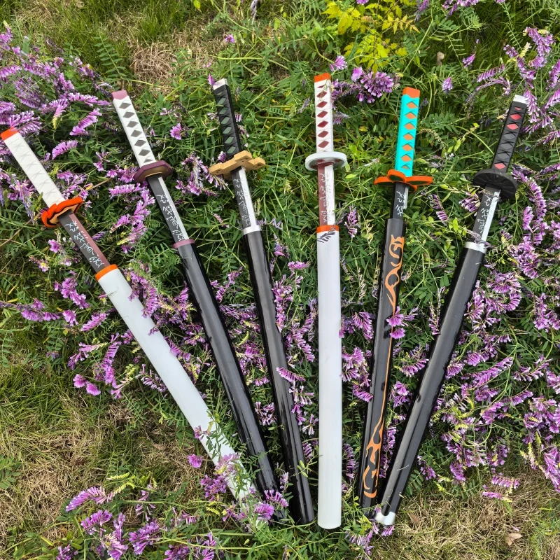 

72cm Demon Slayer Kamado Tanjirou Katana Sword Anime Kimetsu No Yaiba Cosplay Prop Real Japanese Katana Tanjirou Samurai Toy