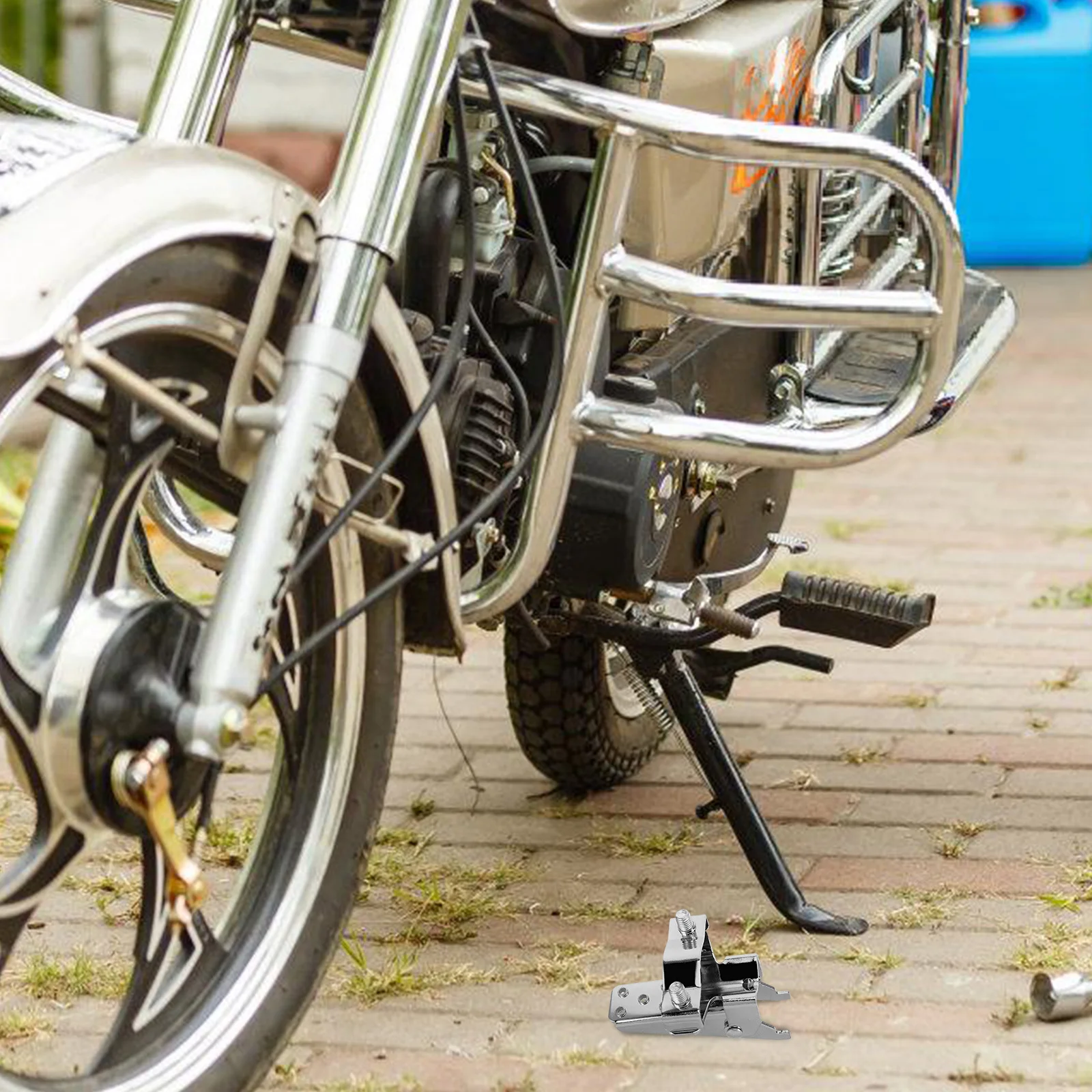 

2Pcs Motorcycle Foldable Foot Rest Pedals Anti Slip Shock Absorbing Universal Motorcycle Foot Pegs Scooter Pedals Accessories