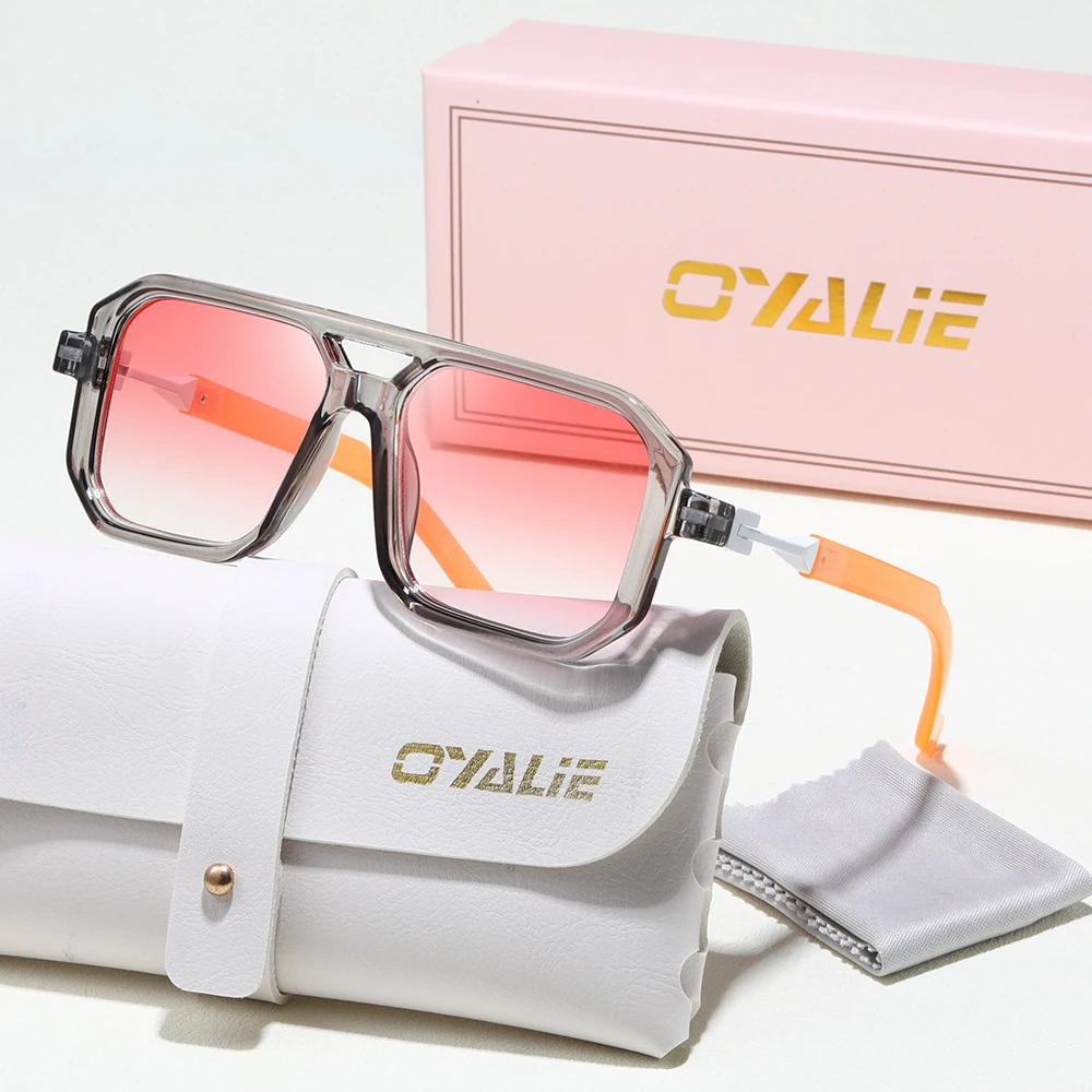 Fashionable Women's…