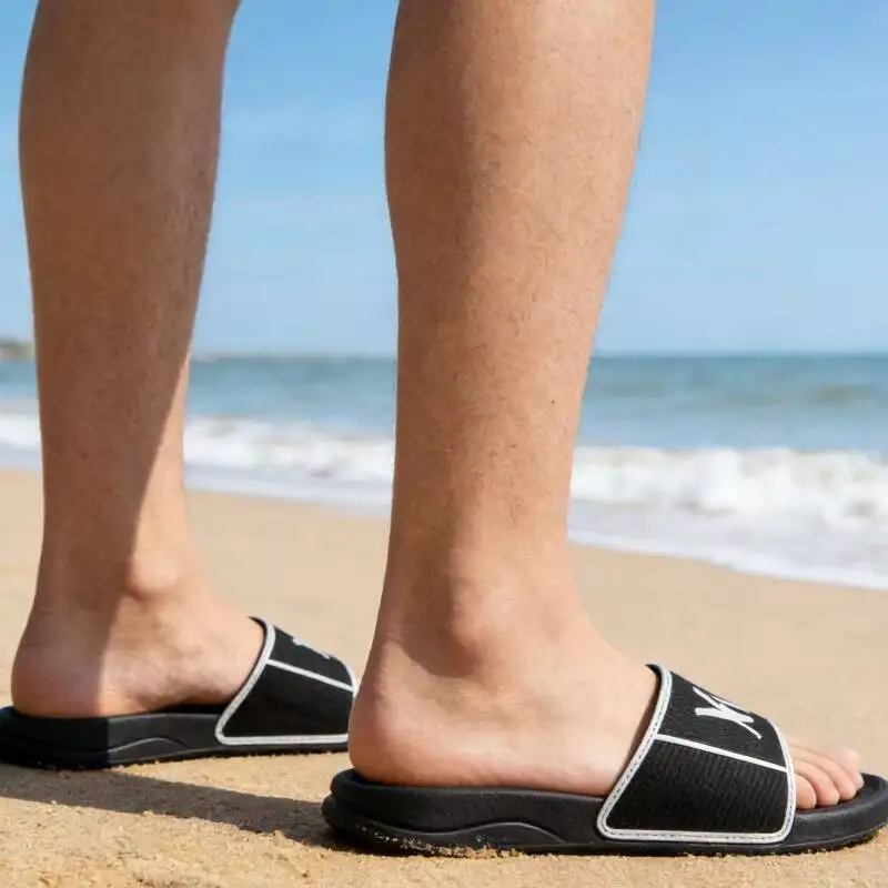 

Новые шлепанцы Puma Slide 2026 с цветными вставками и логотипом кошки, нескользящие, повседневные, черные Puma, белые 384262-01