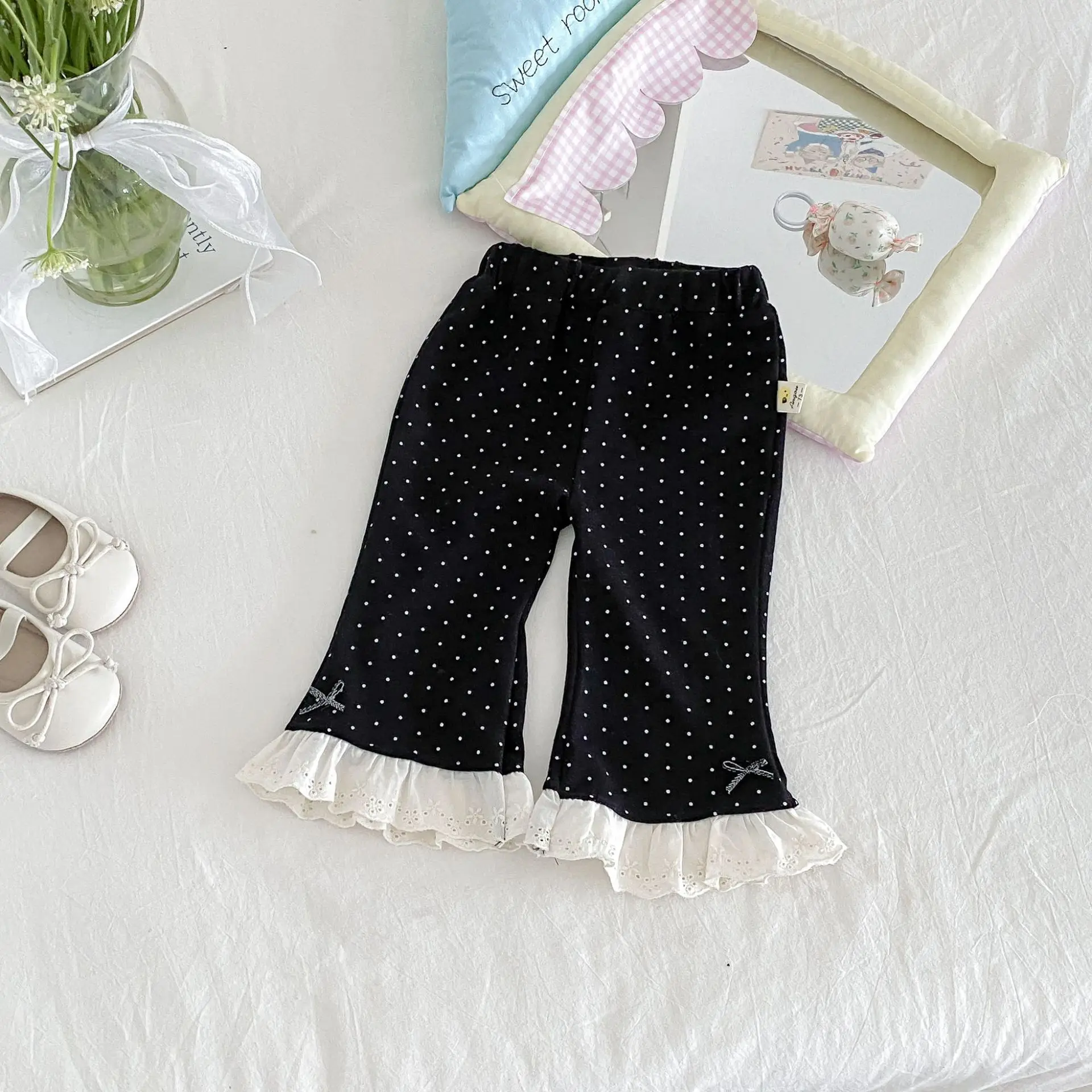 2026 Autumn New Girls Polka Dot Flared Pants Infant Casual Pants Baby Girl Sweet Cute Bow Lace Trousers Toddler Clothes