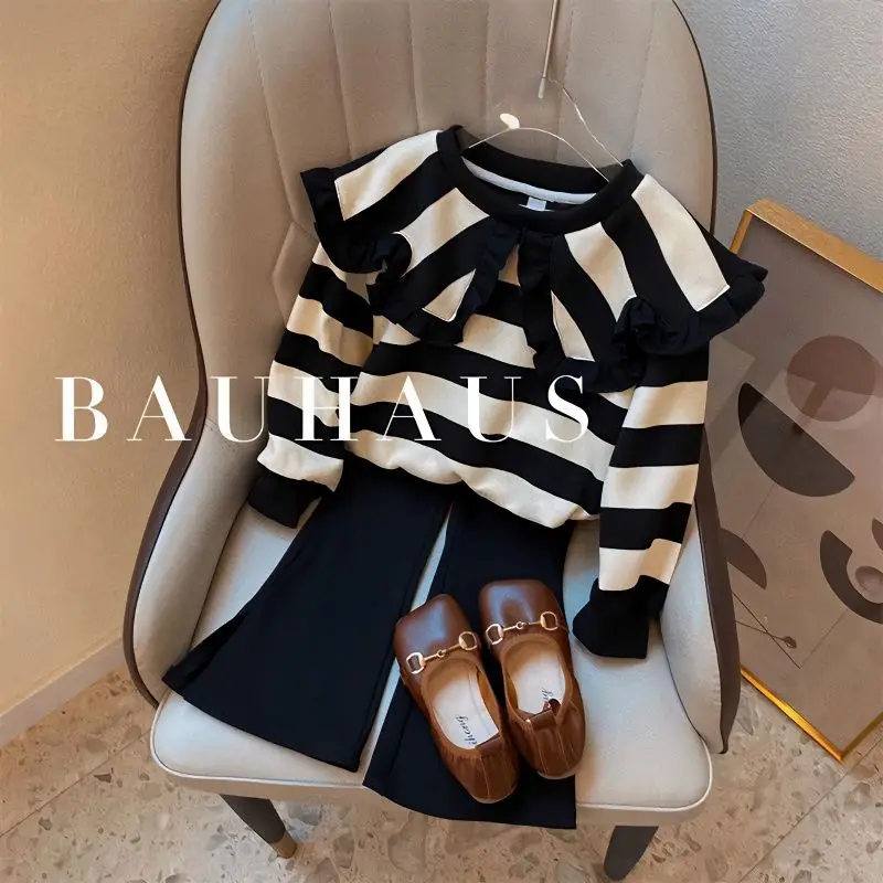 

Autumn Winter Fashion Kids sweatshirts 2pcs Lapel Stripe Hoodie Bell-bottoms Pant Sweatshirt Girls loose Children Sports Suit